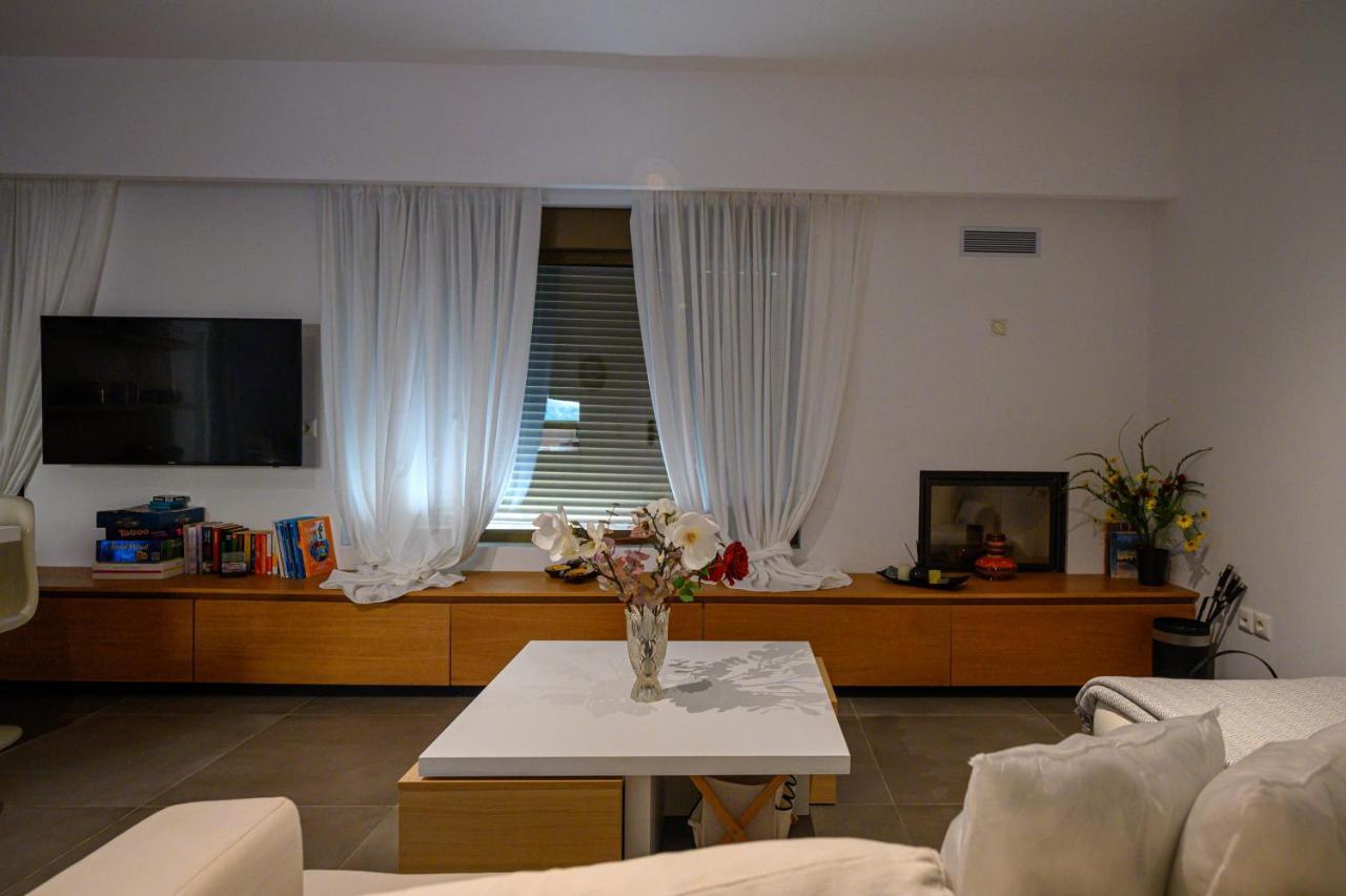 5 Meters From The Beach Chrani Exterior photo