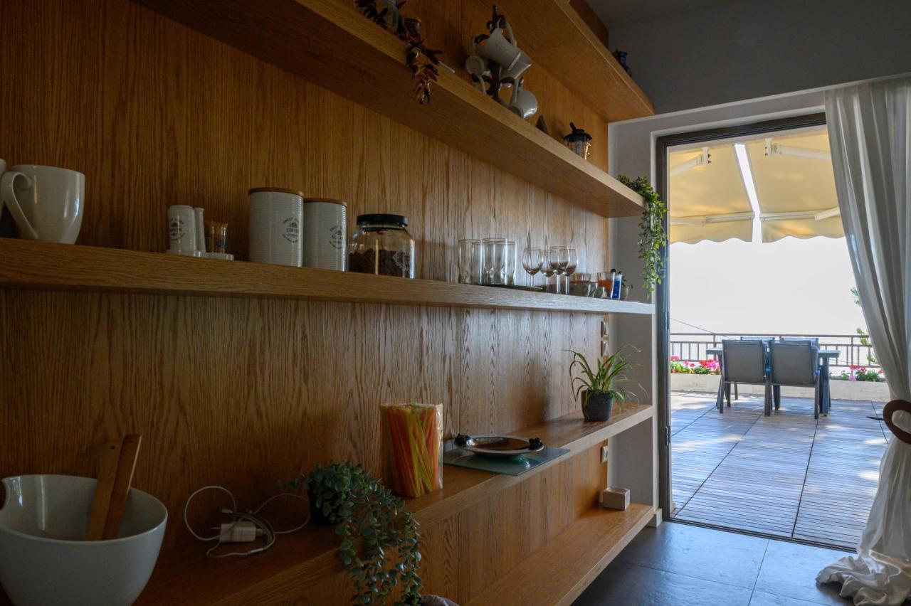 5 Meters From The Beach Chrani Exterior photo