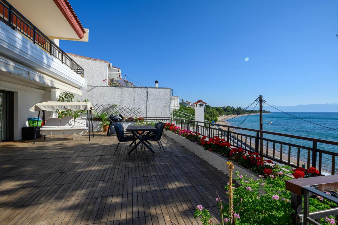 5 Meters From The Beach Chrani Exterior photo